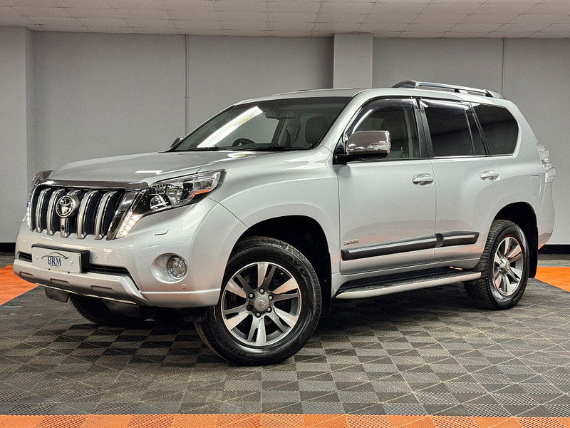Toyota Land Cruiser 3.0 D-4D Invincible Auto 4WD Euro 5 5dr (7 Seats) 5dr Automatic 2025