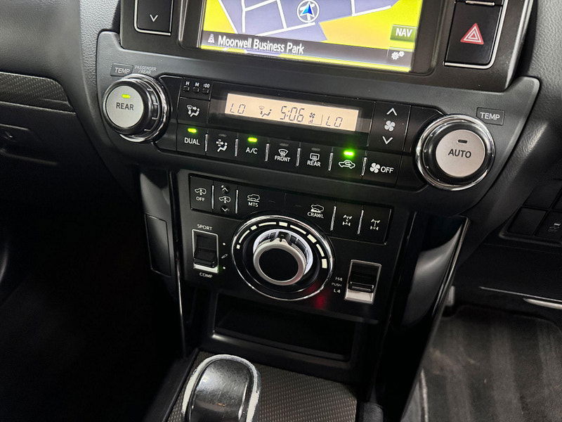 Toyota Land Cruiser 3.0 D-4D Invincible Auto 4WD Euro 5 5dr (7 Seats) 5dr Automatic 2025