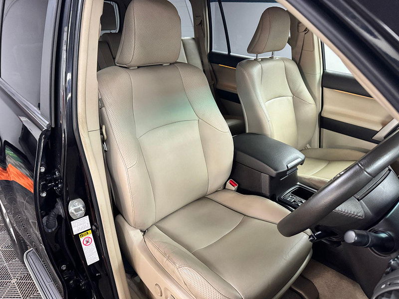 Toyota Land Cruiser 3.0 D-4D LC4 Auto 4WD Euro 5 5dr 5dr Automatic 2025