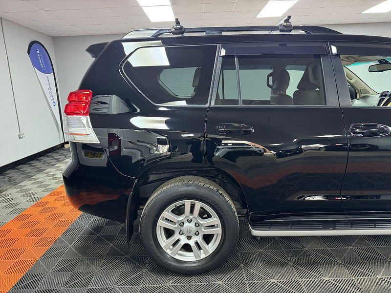 Toyota Land Cruiser 3.0 D-4D LC4 Auto 4WD Euro 5 5dr 5dr Automatic 2025
