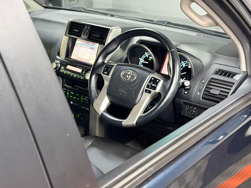 Toyota Land Cruiser 3.0 D-4D LC4 Auto 4WD Euro 5 5dr 5dr Automatic 2026