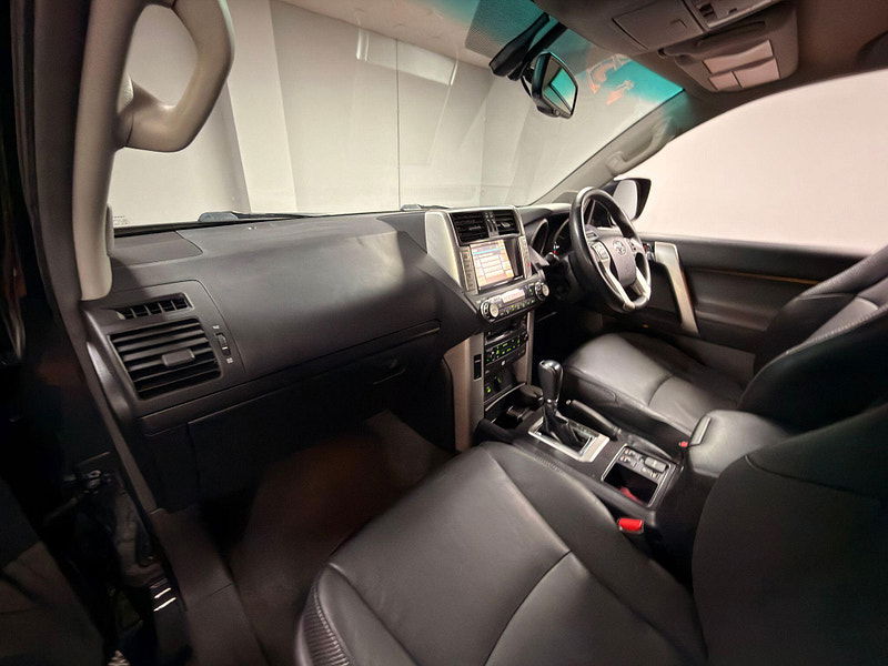 Toyota Land Cruiser 3.0 D-4D LC4 Auto 4WD Euro 5 5dr 5dr Automatic 2026