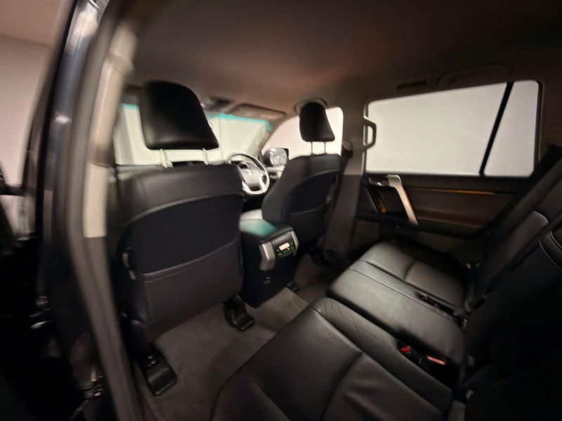 Toyota Land Cruiser 3.0 D-4D LC4 Auto 4WD Euro 5 5dr 5dr Automatic 2026