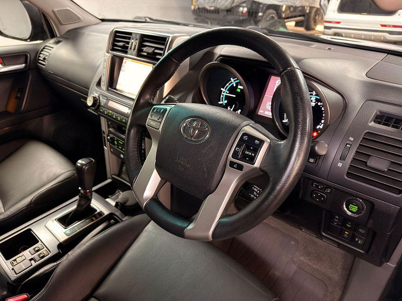 Toyota Land Cruiser 3.0 D-4D LC4 Auto 4WD Euro 5 5dr 5dr Automatic 2026