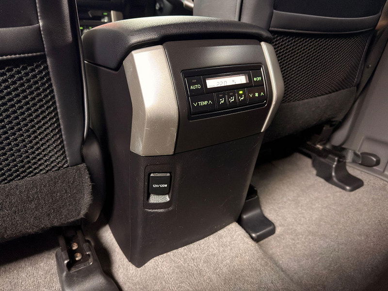 Toyota Land Cruiser 3.0 D-4D LC4 Auto 4WD Euro 5 5dr 5dr Automatic 2026