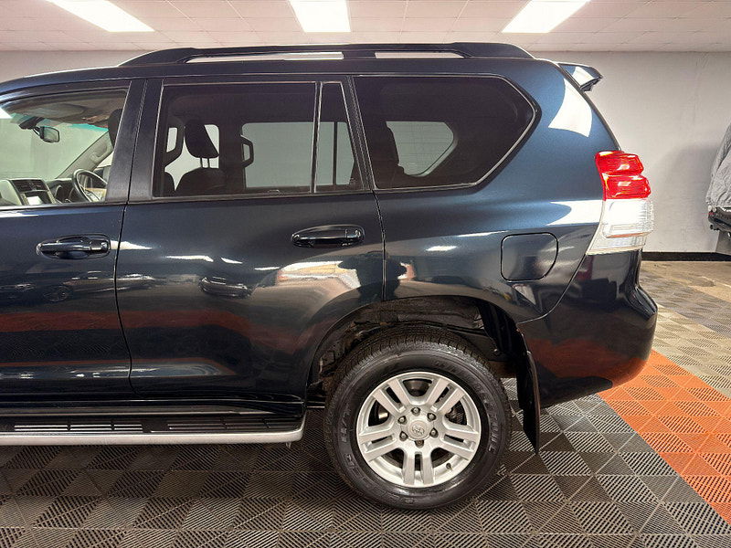 Toyota Land Cruiser 3.0 D-4D LC4 Auto 4WD Euro 5 5dr 5dr Automatic 2026