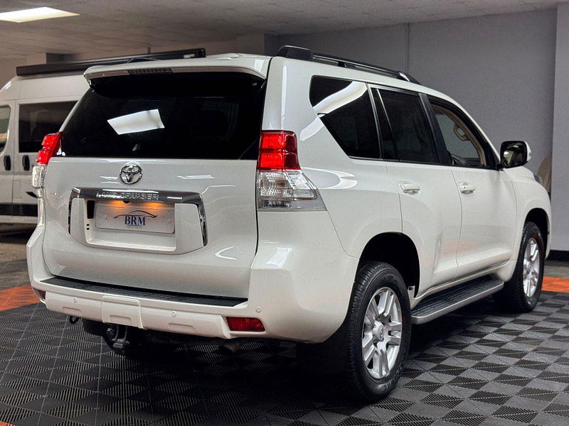 Toyota Land Cruiser 3.0 D-4D LC5 Auto 4WD Euro 5 5dr 5dr Automatic 2025