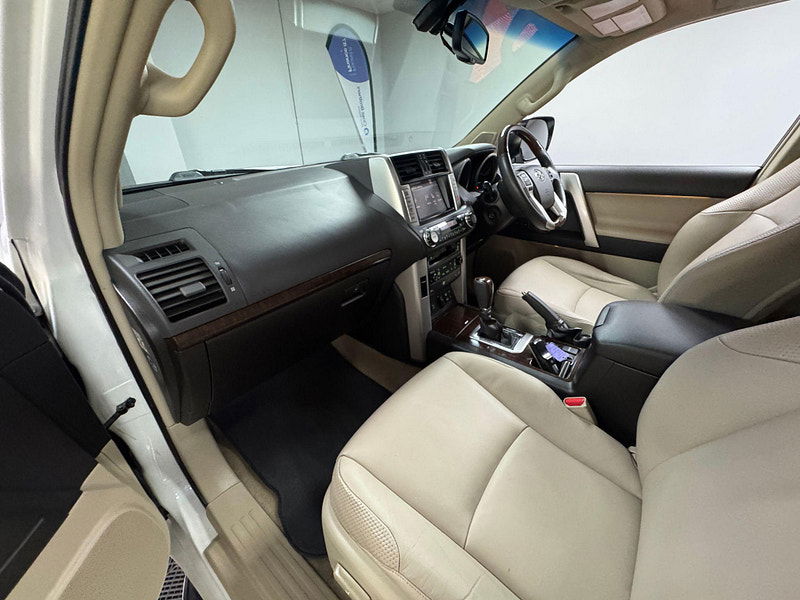 Toyota Land Cruiser 3.0 D-4D LC5 Auto 4WD Euro 5 5dr 5dr Automatic 2025