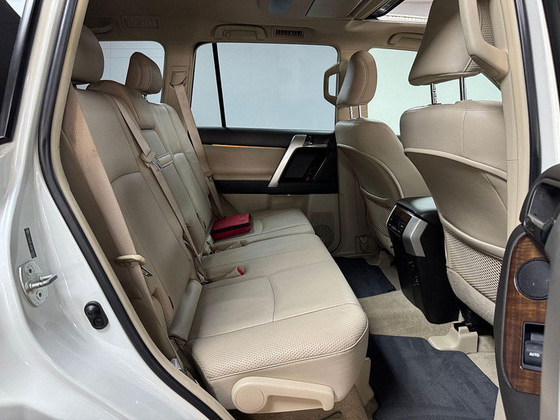 Toyota Land Cruiser 3.0 D-4D LC5 Auto 4WD Euro 5 5dr 5dr Automatic 2025