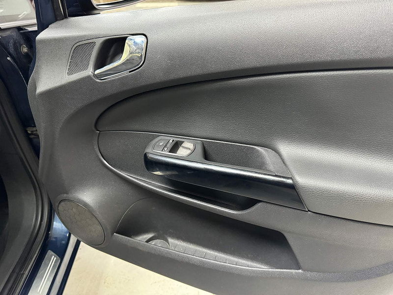 Vauxhall Corsa 1.4 16V SE Euro 5 5dr 5dr Manual 2025