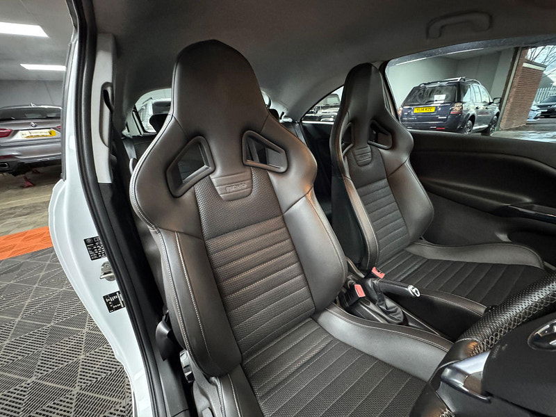 Vauxhall Corsa 1.6i Turbo VXR Euro 6 3dr 3dr Manual 2025