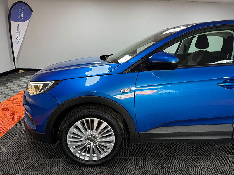 Vauxhall Grandland X 1.6 Turbo D BlueInjection SE Euro 6 (s/s) 5dr 5dr Manual 2024