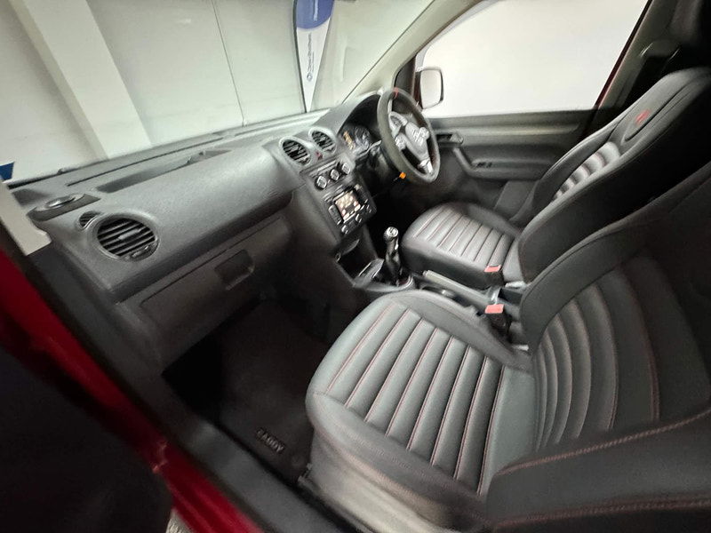Volkswagen Caddy 1.6 TDI BlueMotion Tech C20 Highline L1 H1 4dr 4dr Manual 2024