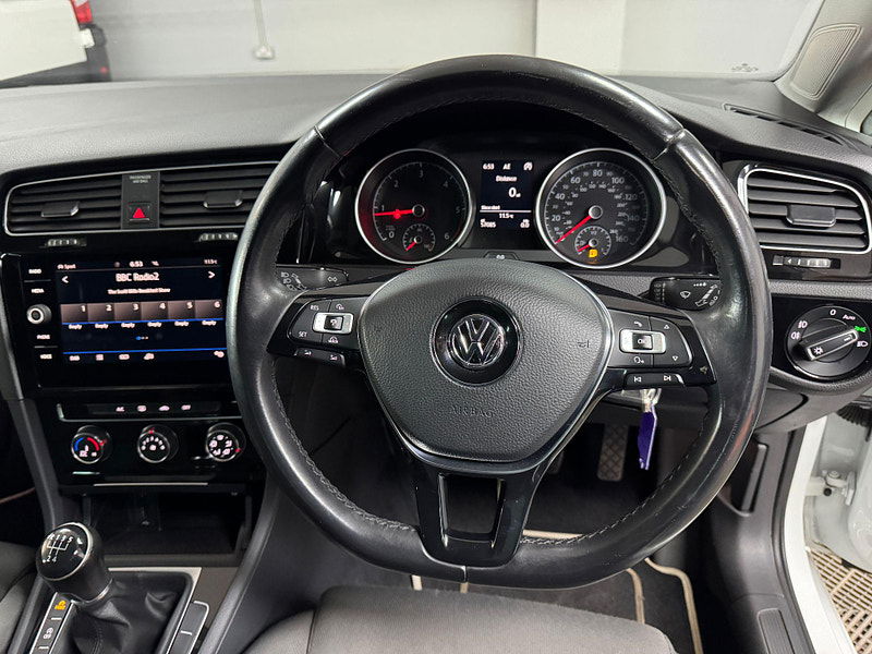 Volkswagen Golf 1.6 TDI GT Euro 6 (s/s) 5dr 5dr Manual 2025