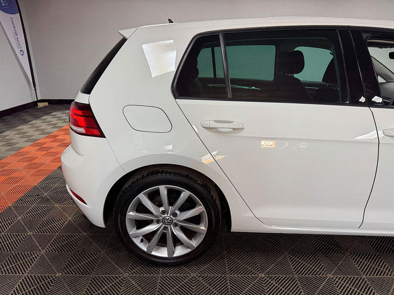 Volkswagen Golf 1.6 TDI GT Euro 6 (s/s) 5dr 5dr Manual 2025