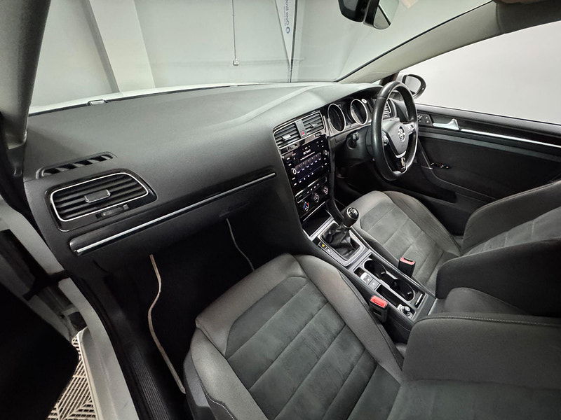 Volkswagen Golf 1.6 TDI GT Euro 6 (s/s) 5dr 5dr Manual 2025