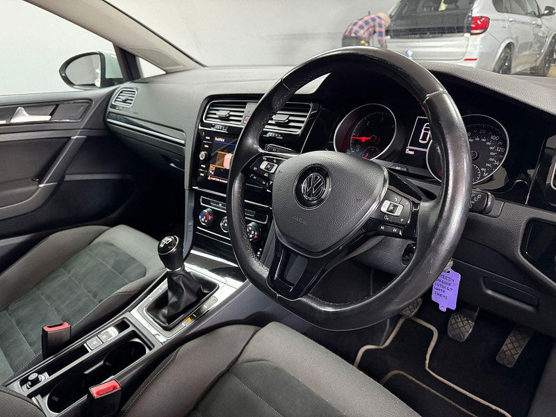 Volkswagen Golf 1.6 TDI GT Euro 6 (s/s) 5dr 5dr Manual 2025