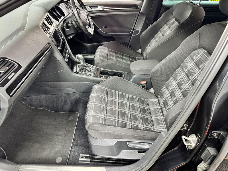 Volkswagen Golf 2.0 TDI BlueMotion Tech GT Edition Euro 6 (s/s) 5dr 5dr Manual 2025