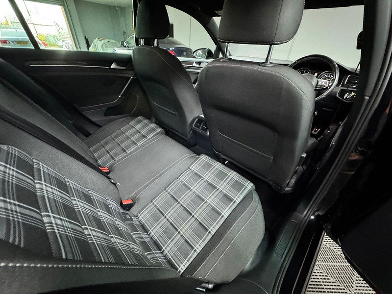 Volkswagen Golf 2.0 TDI BlueMotion Tech GT Edition Euro 6 (s/s) 5dr 5dr Manual 2025