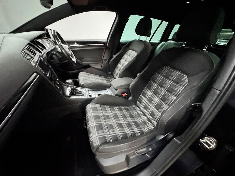 Volkswagen Golf 2.0 TDI BlueMotion Tech GT Edition Euro 6 (s/s) 5dr 5dr Manual 2025