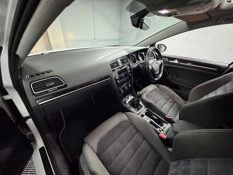 Volkswagen Golf 2.0 TDI BlueMotion Tech GT Edition Euro 6 (s/s) 5dr 5dr Manual 2026