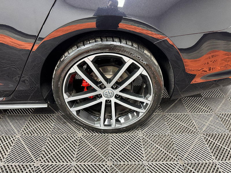 Volkswagen Golf 2.0 TDI BlueMotion Tech GTD (Nav) DSG Euro 6 (s/s) 5dr 5dr Automatic 2025