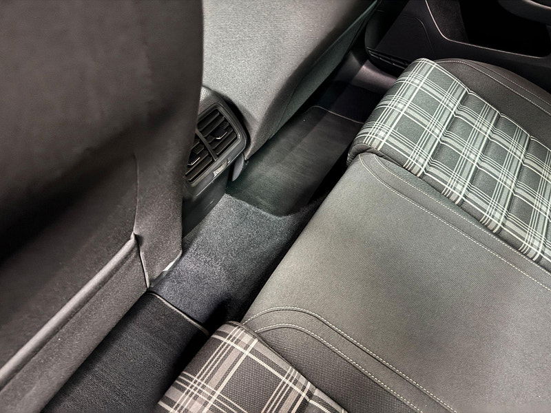 Volkswagen Golf 2.0 TDI BlueMotion Tech GTD (Nav) DSG Euro 6 (s/s) 5dr 5dr Automatic 2025