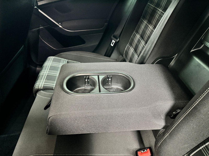 Volkswagen Golf 2.0 TDI BlueMotion Tech GTD (Nav) DSG Euro 6 (s/s) 5dr 5dr Automatic 2025