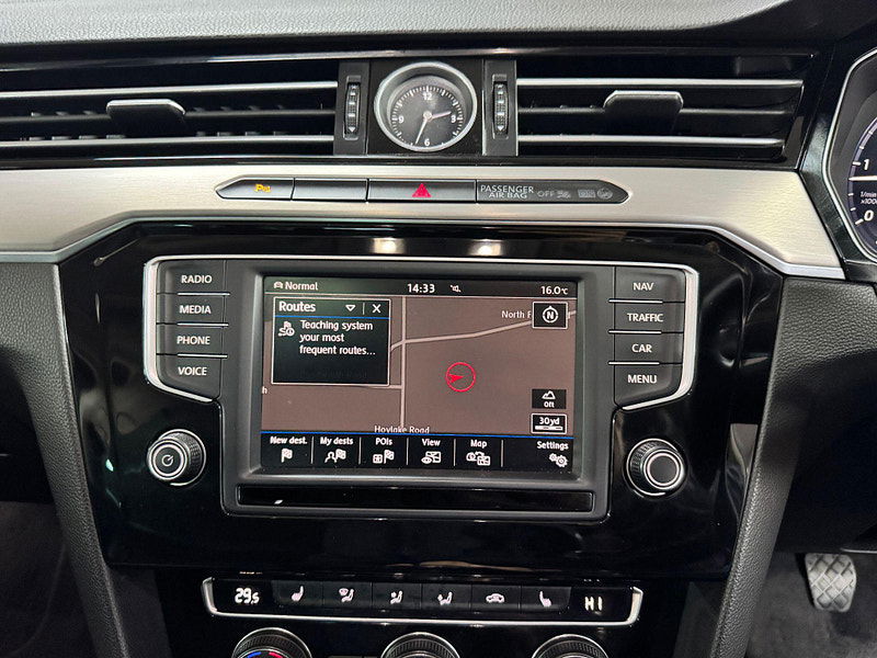 Volkswagen Passat 2.0 TDI GT Euro 6 (s/s) 4dr 4dr Manual 2025