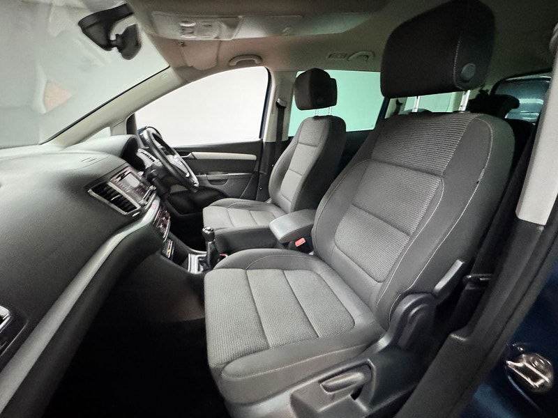 Volkswagen Sharan 2.0 TDI BlueMotion Tech SE Nav Euro 6 (s/s) 5dr 5dr Manual 2025