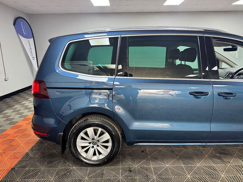 Volkswagen Sharan 2.0 TDI BlueMotion Tech SE Nav Euro 6 (s/s) 5dr 5dr Manual 2025