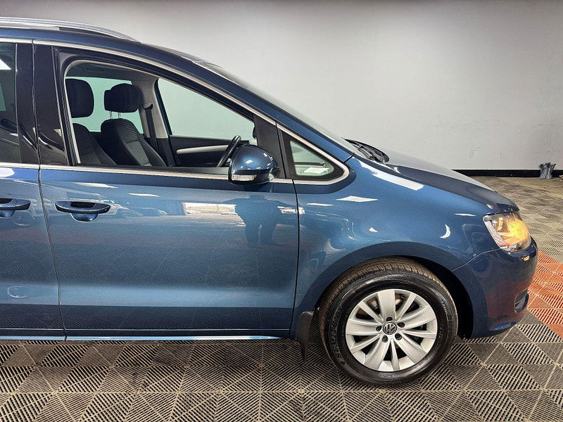 Volkswagen Sharan 2.0 TDI BlueMotion Tech SE Nav Euro 6 (s/s) 5dr 5dr Manual 2025