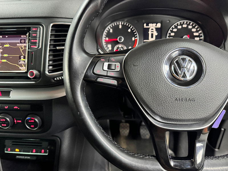 Volkswagen Sharan 2.0 TDI BlueMotion Tech SE Nav Euro 6 (s/s) 5dr 5dr Manual 2025