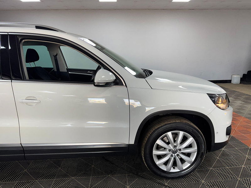 Volkswagen Tiguan 2.0 TDI BlueMotion Tech Match DSG 4WD Euro 5 (s/s) 5dr 5dr Automatic 2025