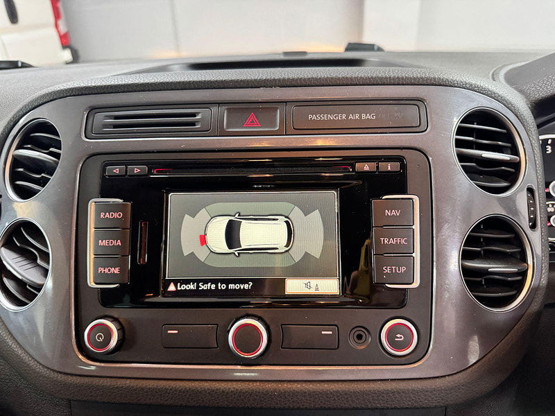 Volkswagen Tiguan 2.0 TDI BlueMotion Tech Match DSG 4WD Euro 5 (s/s) 5dr 5dr Automatic 2025