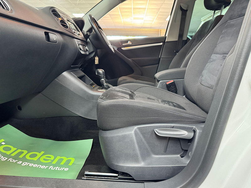 Volkswagen Tiguan 2.0 TDI BlueMotion Tech Match DSG 4WD Euro 5 (s/s) 5dr 5dr Automatic 2025