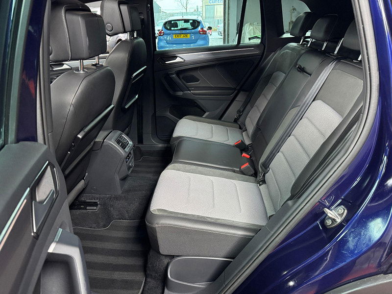 Volkswagen Tiguan 2.0 TDI BlueMotion Tech R-Line DSG 4Motion Euro 6 (s/s) 5dr 5dr Automatic 2026