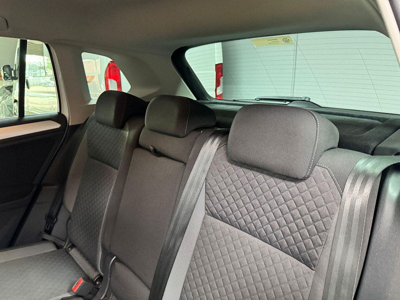 Volkswagen Tiguan 2.0 TDI BlueMotion Tech SE Euro 6 (s/s) 5dr 5dr Manual 2025