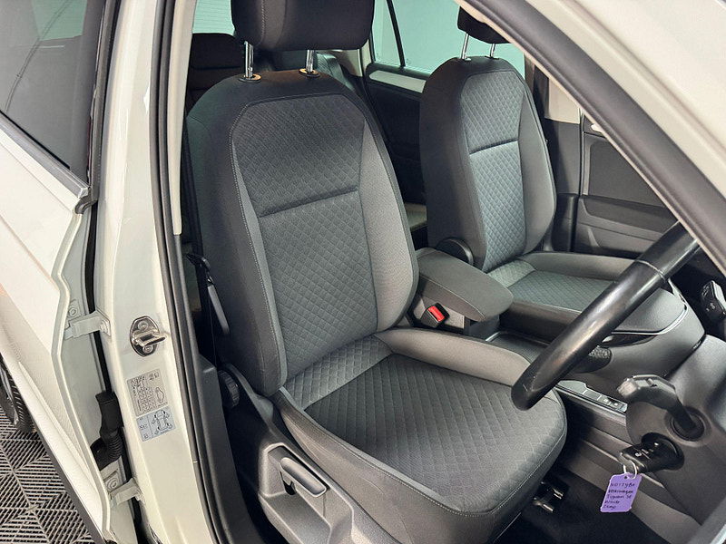 Volkswagen Tiguan 2.0 TDI BlueMotion Tech SE Euro 6 (s/s) 5dr 5dr Manual 2025