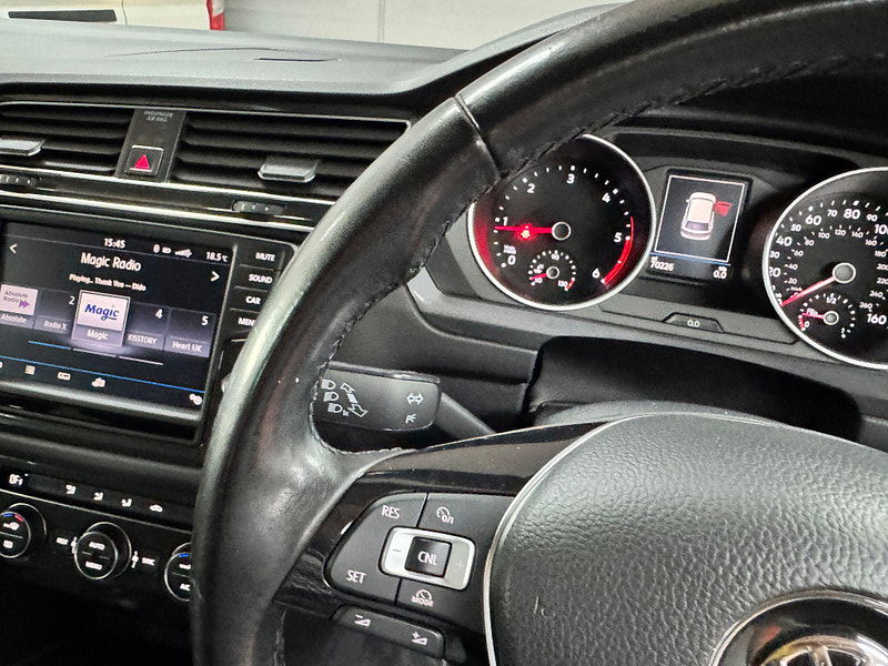 Volkswagen Tiguan 2.0 TDI BlueMotion Tech SE Euro 6 (s/s) 5dr 5dr Manual 2025