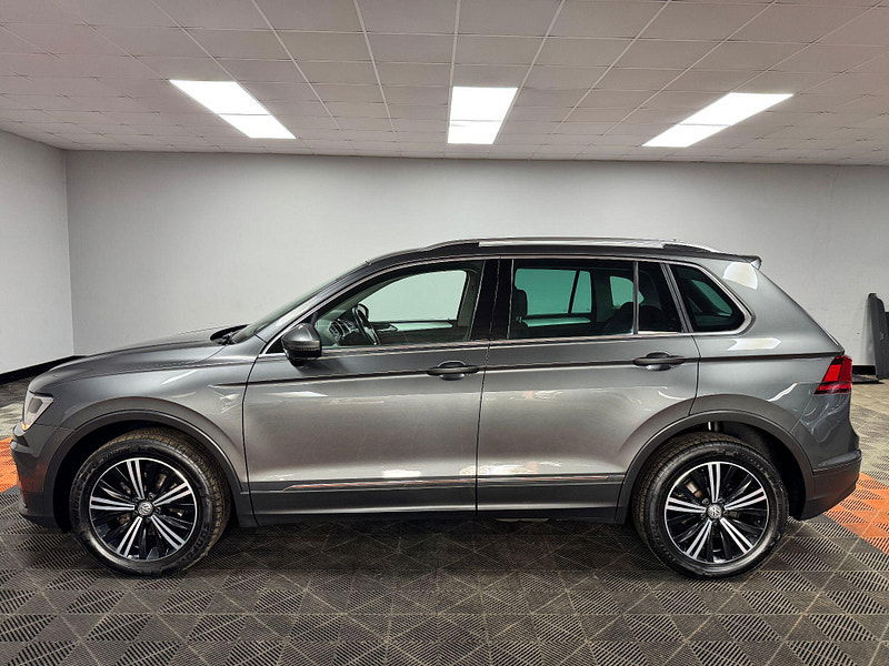 Volkswagen Tiguan 2.0 TDI SE Navigation 4Motion Euro 6 (s/s) 5dr 5dr Manual 2025
