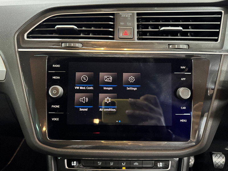 Volkswagen Tiguan 2.0 TDI SE Navigation 4Motion Euro 6 (s/s) 5dr 5dr Manual 2025