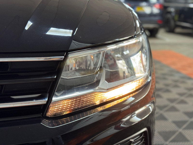 Volkswagen Tiguan 2.0 TDI SE Navigation DSG 4Motion Euro 6 (s/s) 5dr 5dr Automatic 2025