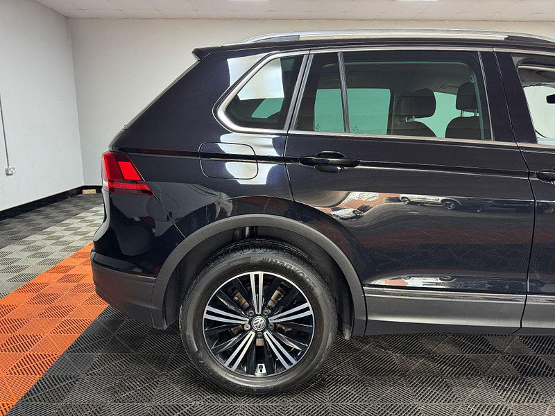 Volkswagen Tiguan 2.0 TDI SE Navigation DSG 4Motion Euro 6 (s/s) 5dr 5dr Automatic 2025