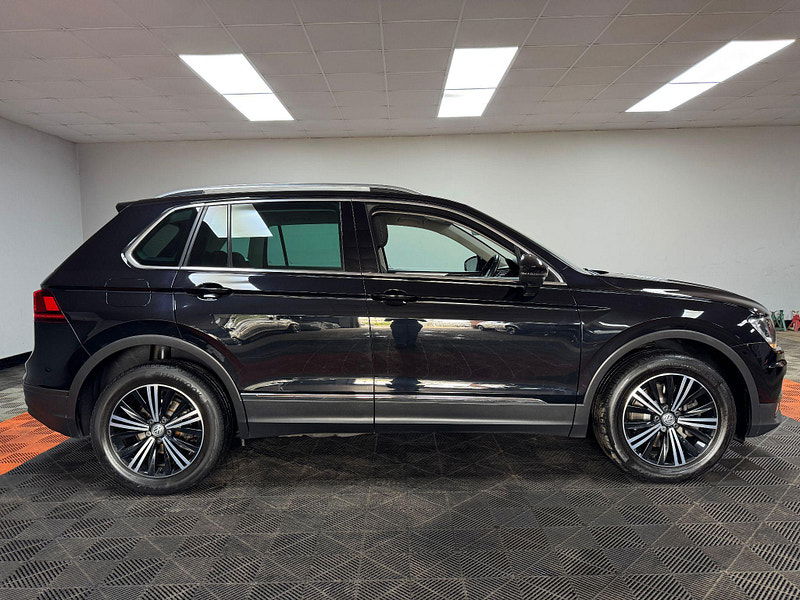 Volkswagen Tiguan 2.0 TDI SE Navigation DSG 4Motion Euro 6 (s/s) 5dr 5dr Automatic 2025