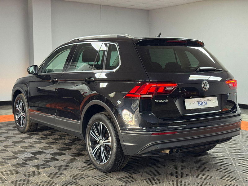 Volkswagen Tiguan 2.0 TDI SE Navigation DSG 4Motion Euro 6 (s/s) 5dr 5dr Automatic 2025