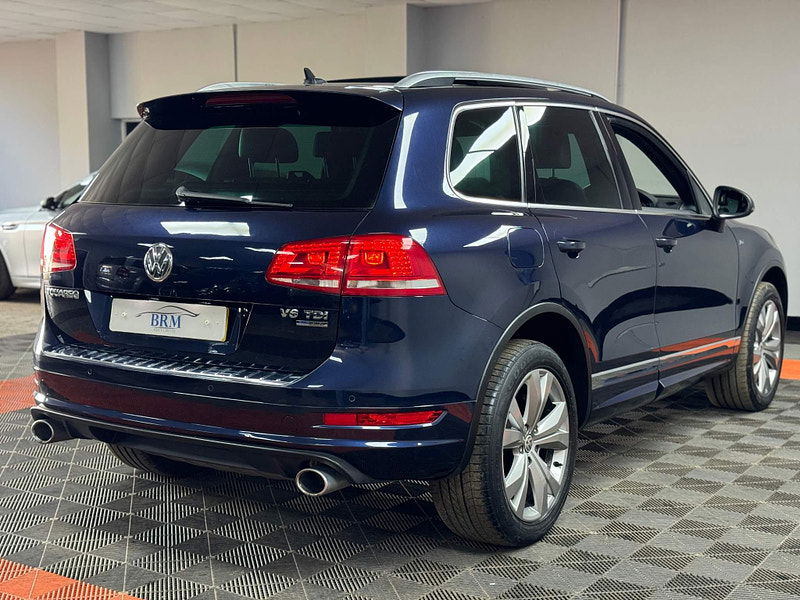 Volkswagen Touareg 3.0 TDI V6 BlueMotion Tech R-Line Tiptronic 4WD Euro 5 (s/s) 5dr 5dr Automatic 2024