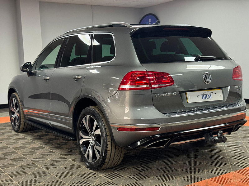 Volkswagen Touareg 3.0 TDI V6 BlueMotion Tech R-Line Tiptronic 4WD Euro 6 (s/s) 5dr 5dr Automatic 2024