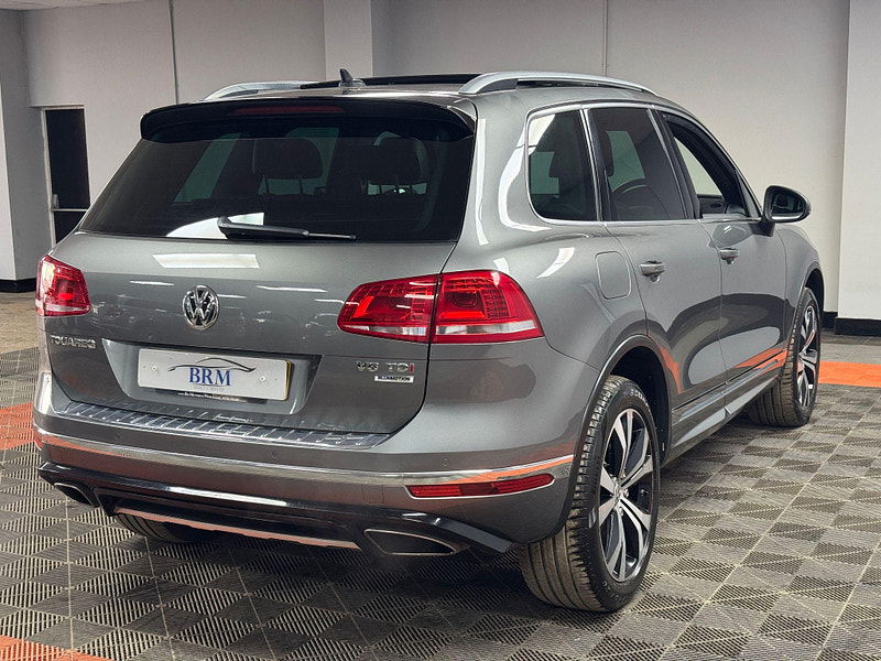 Volkswagen Touareg 3.0 TDI V6 BlueMotion Tech R-Line Tiptronic 4WD Euro 6 (s/s) 5dr 5dr Automatic 2025