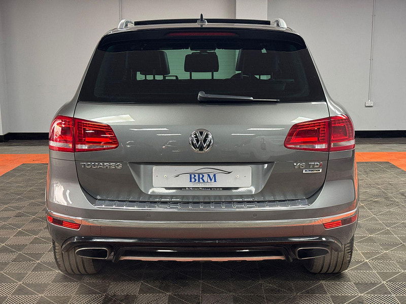 Volkswagen Touareg 3.0 TDI V6 BlueMotion Tech R-Line Tiptronic 4WD Euro 6 (s/s) 5dr 5dr Automatic 2025